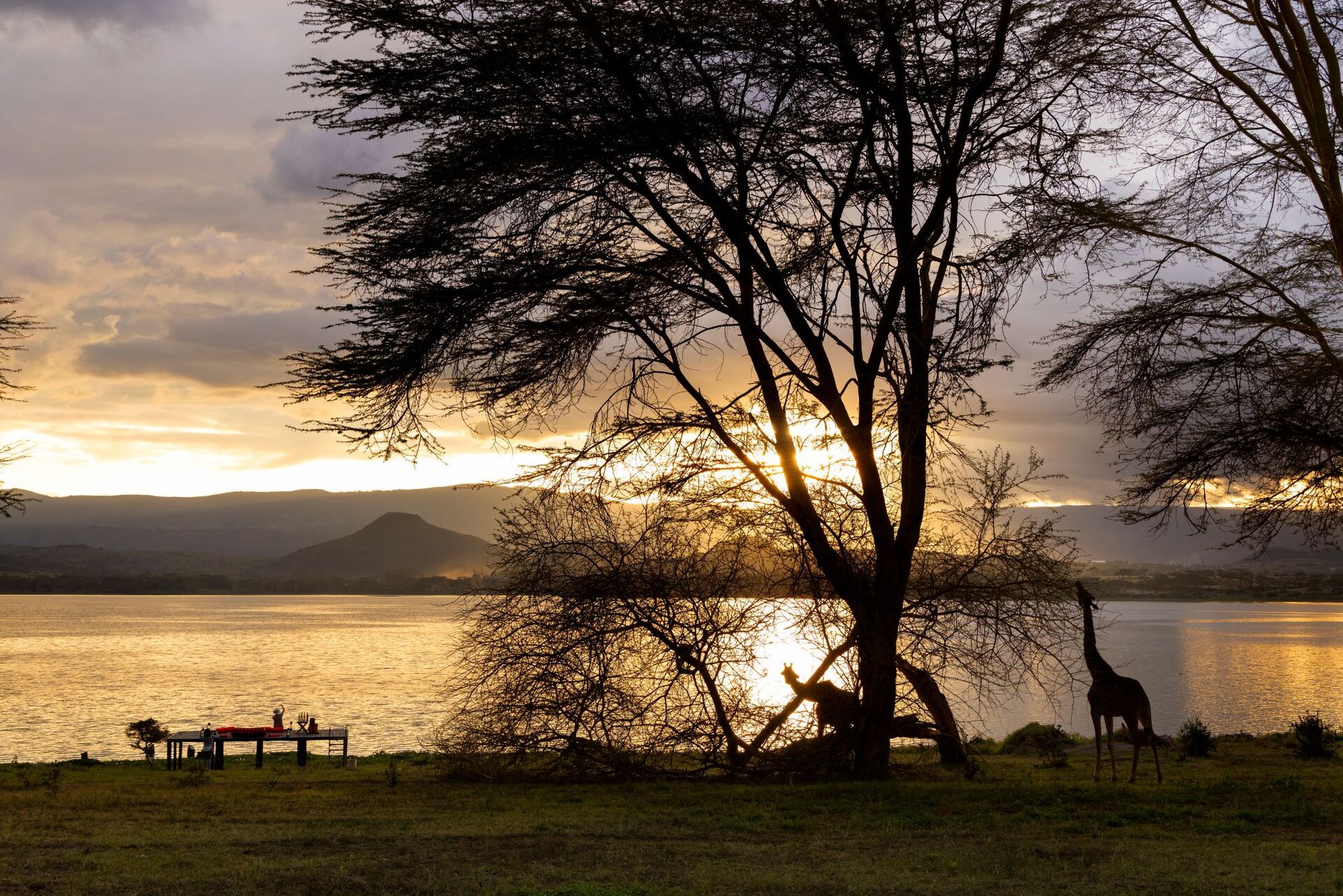 sundowners by the lake